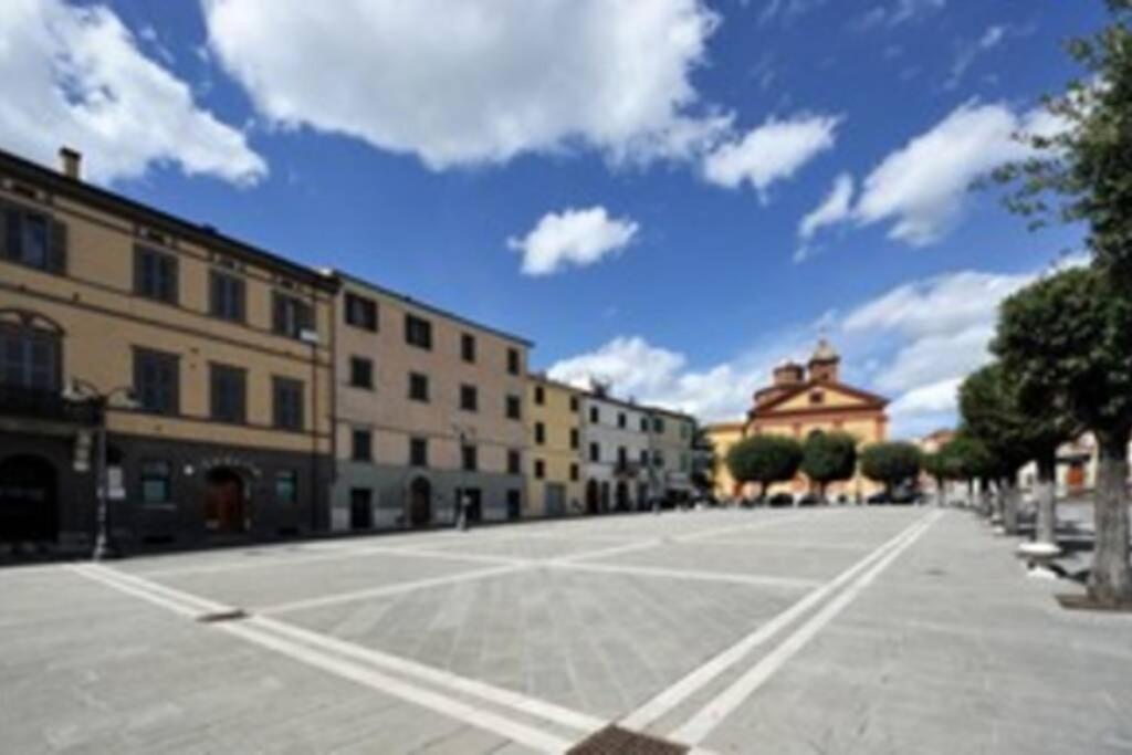 Il Mercato - Appartamento Con Vista Sinalunga Kültér fotó